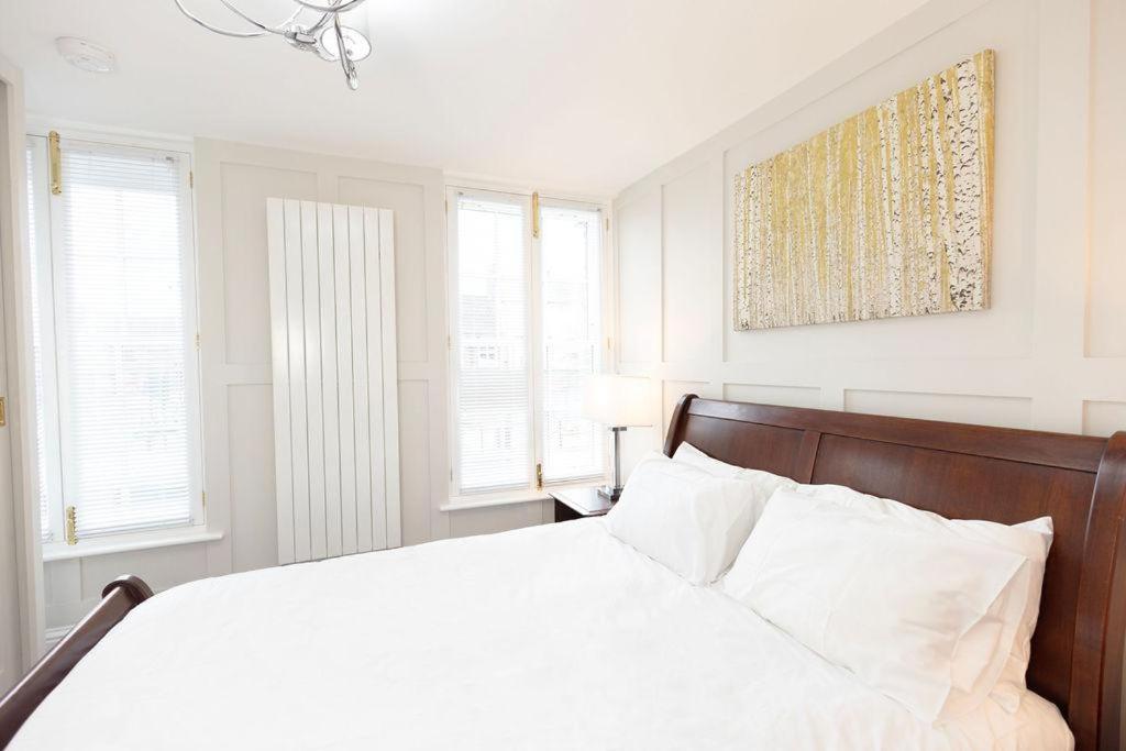 Harper Luxe Serviced Apartments Dunstable Exterior photo